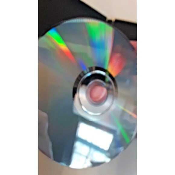 Congo DVD Action/Adventure Laura Linney Dylan Walsh Great Special Effects 1995 - Picture 4 of 5